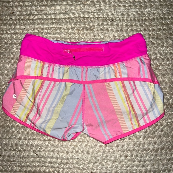 Beachy LuluLemon Shorts - Picture 2 of 2